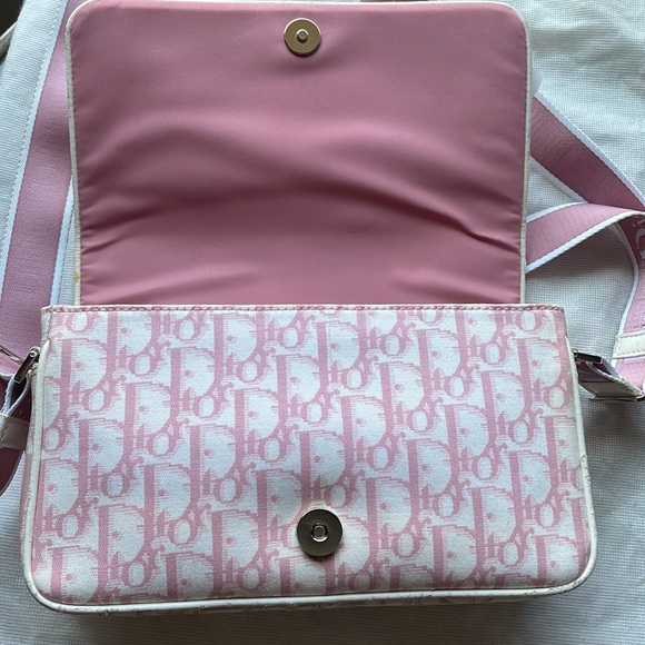 Christian Dior Girly crossbody bag - Picture 12 of 16